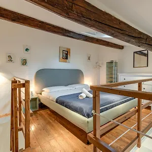 https://apt-vicolo-piazza-liberta-centro.it-tuscanyhotel.com
