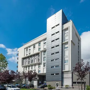 https://camplus-living-turro.italymilanhotels.net